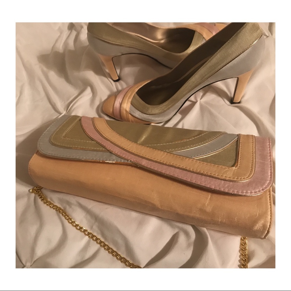J.Renee Heels + Purse ✨ - Picture 7 of 7
